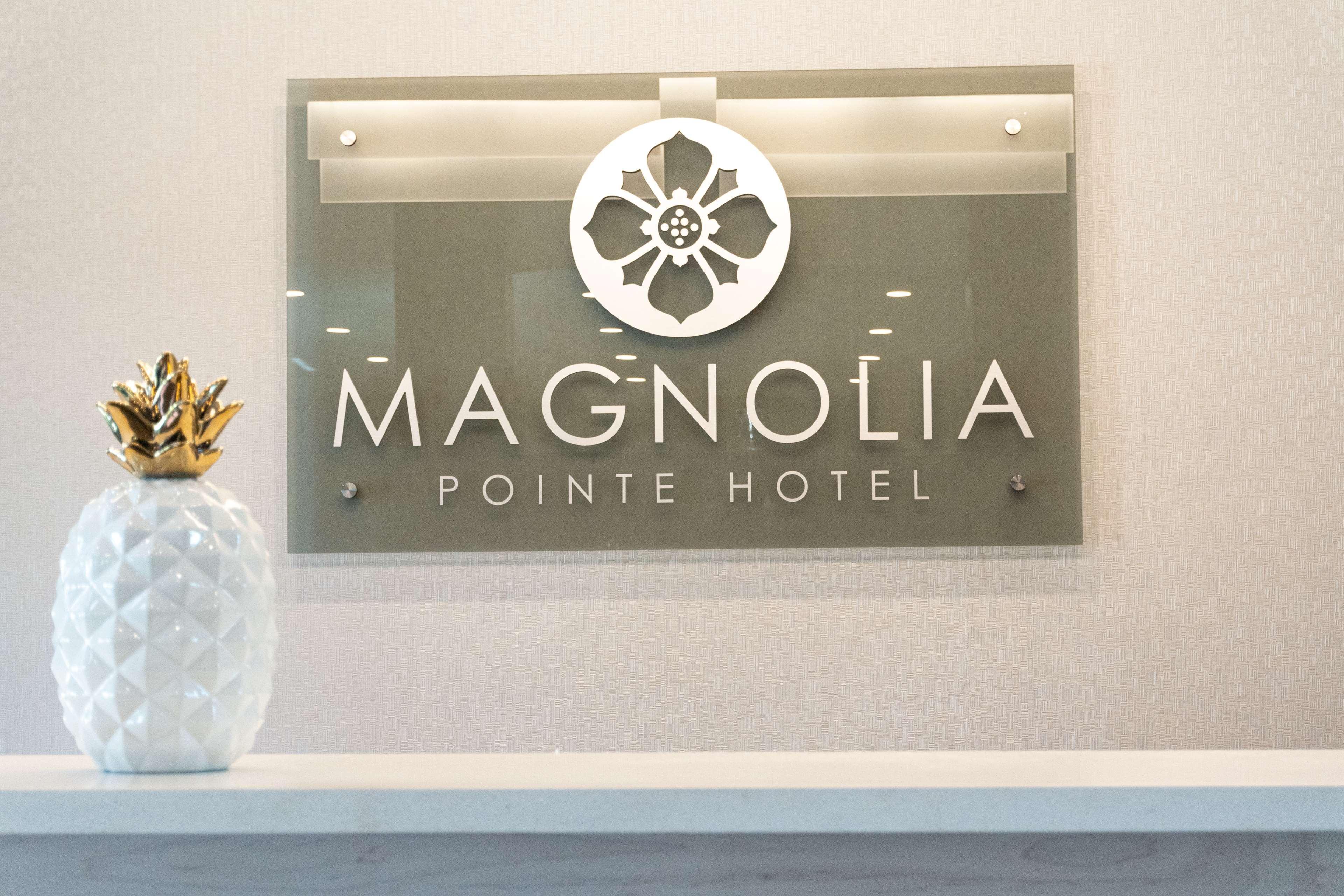 Magnolia Pointe; BW Signature Collection Fruitville エクステリア 写真