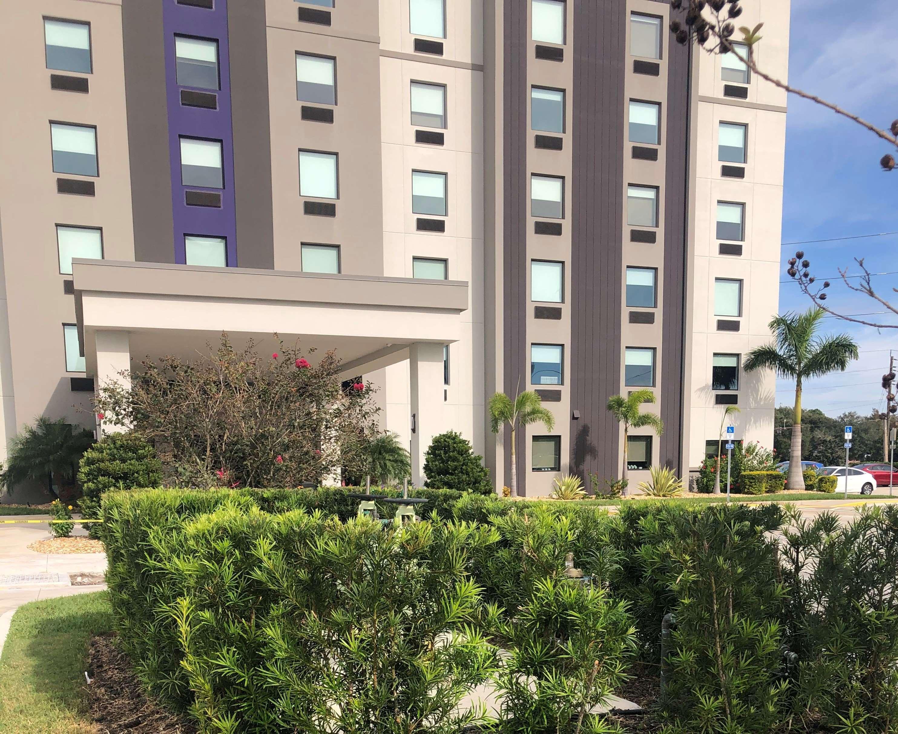Magnolia Pointe; BW Signature Collection Fruitville エクステリア 写真